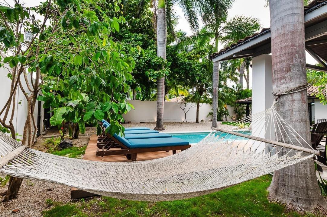 Close To Beach Villa With 2 Casitas Tamarindo Exterior photo